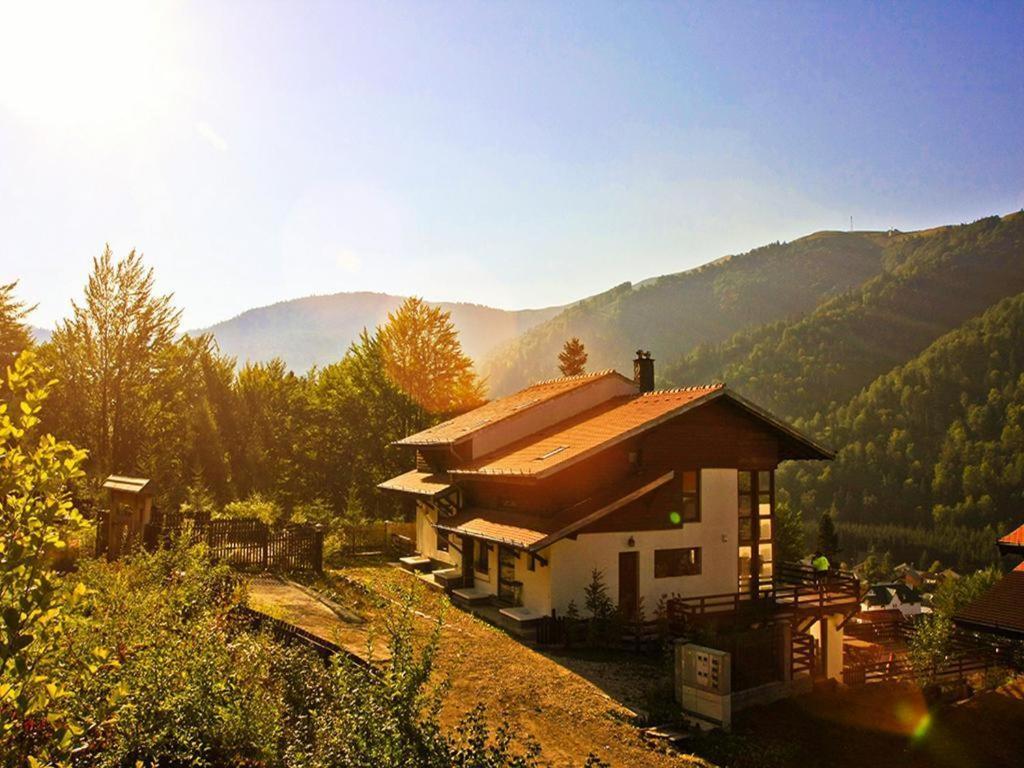 Casa Ferica Villa Azuga Buitenkant foto